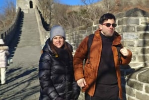 Traslado en autobús por la mañana a la Gran Muralla de Mutianyu + ticket de acceso
