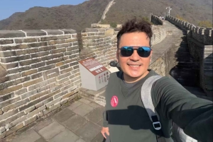 Escursione guidata di 5 km alla sezione Mutianyu della Grande Muraglia con funivia