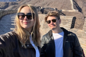 Escursione guidata di 5 km alla sezione Mutianyu della Grande Muraglia con funivia