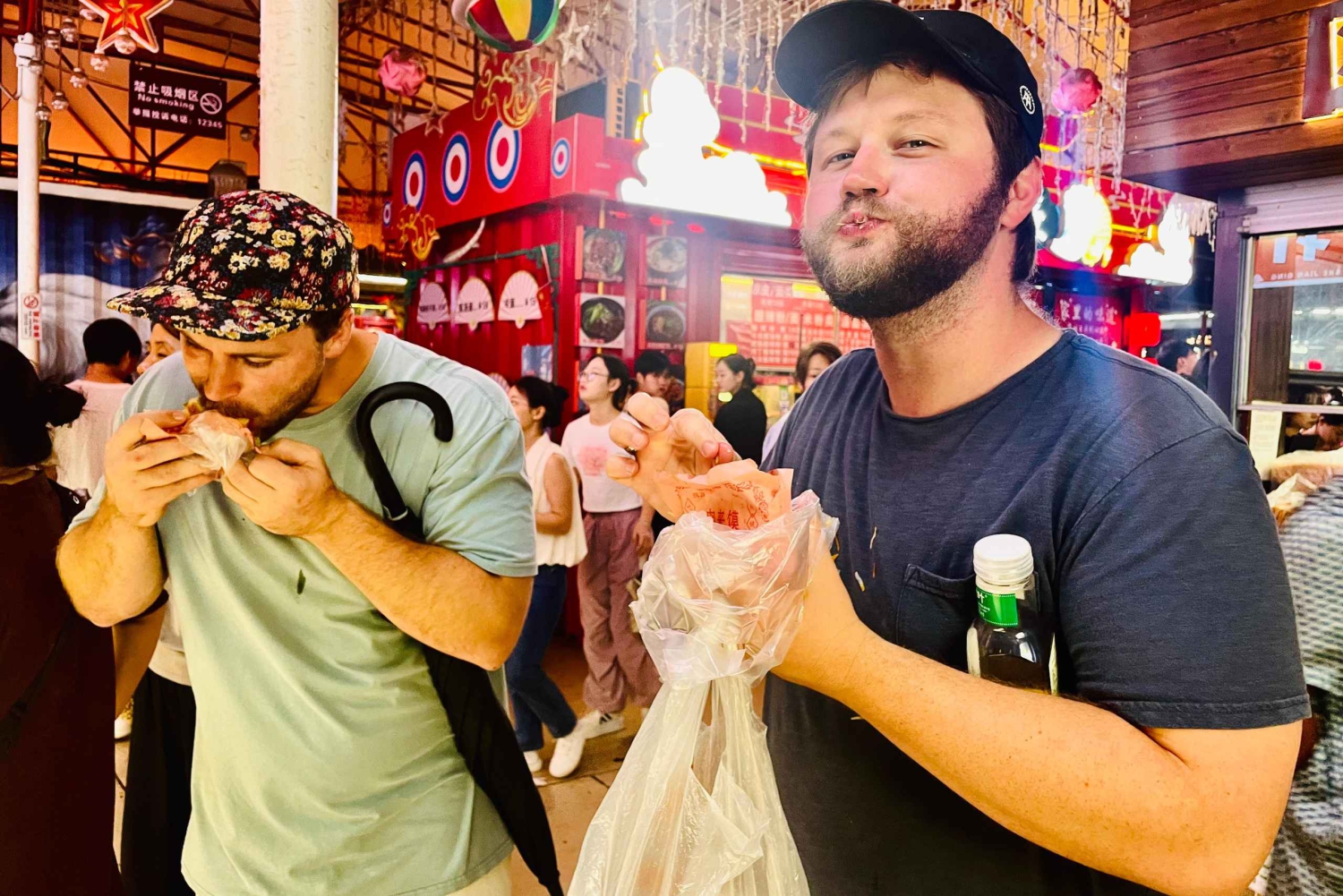 Äventyr på nattmarknaden med en engelsk guide!