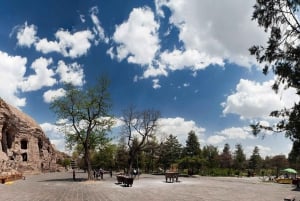 Pivate Transfer To Datong Yungang Grottoes From Beijing