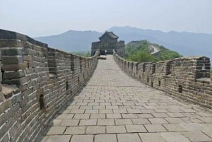 Privat tur med mellemlanding i Beijing: Den Kinesiske Mur + byattraktion