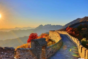 Excursão privada à Grande Muralha de Mutianyu, de dia ou ao entardecer, com tudo incluído