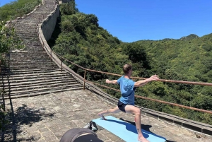 Privat morgenyoga ved Den Kinesiske Mur og autentisk Peking-and