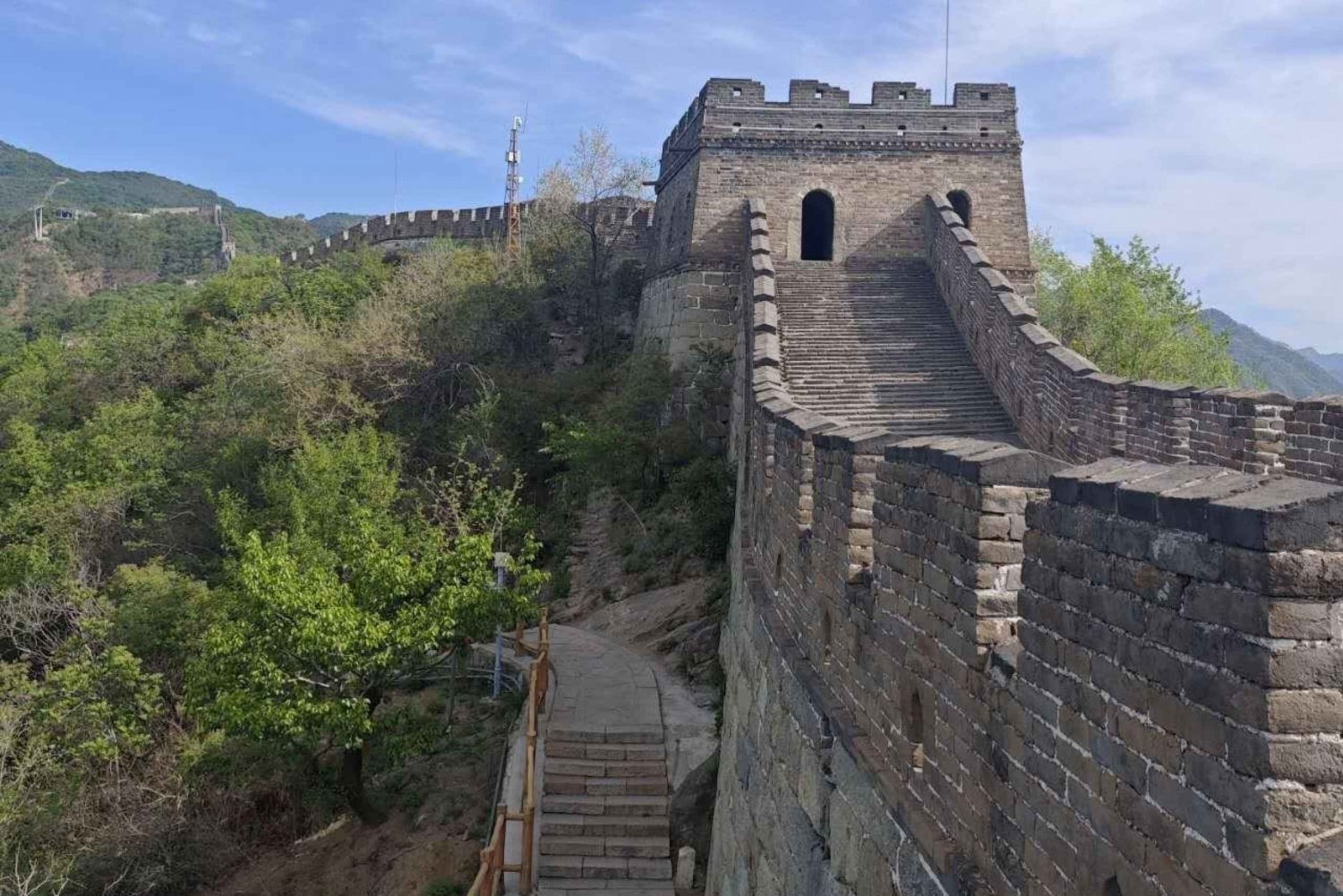 Pechino: Viaggio privato sulla Grande Muraglia di Mutianyu con autista inglese