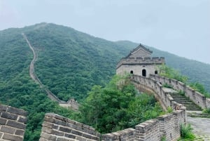 Liten grupp till Mutianyu Great Wall inklusive upphämtning från hotell