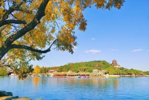 Экскурсия в небольшой группе по Великой китайской стене и Летнему дворцу в Пекине