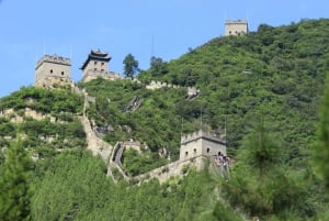 Pienryhmäretki Juyongguanin muurille ja pyhälle tielle