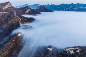 Pienryhmäretki Juyongguanin muurille ja pyhälle tielle