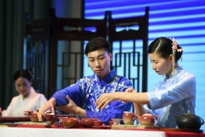 Liten gruppresa till två sektioner av kinesiska muren i Peking