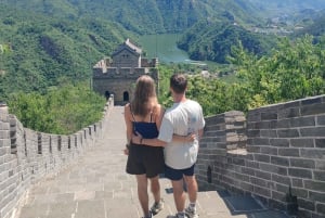 Water-Great Wall Odyssey: eendaagse wandeling & boottocht