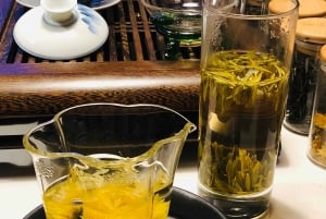Traditional Chinese Tea Ceremony Experience