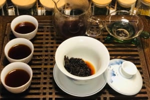 Traditional Chinese Tea Ceremony Experience