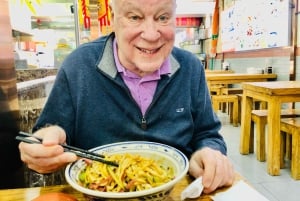 Traditional Chinese Tea Ceremony Experience