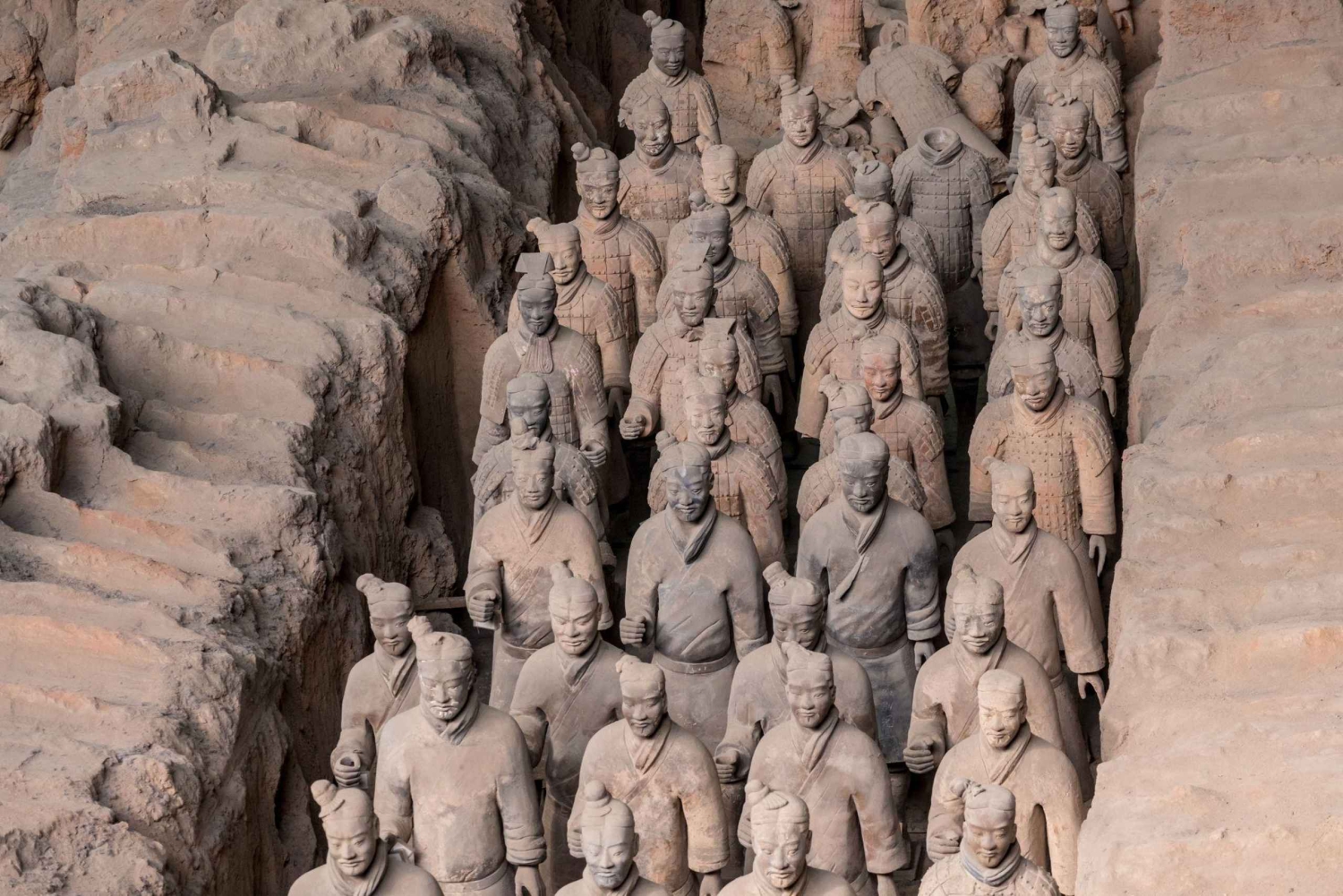 Xian: Bustour langs de Terracotta Krijgers met gids & lunch