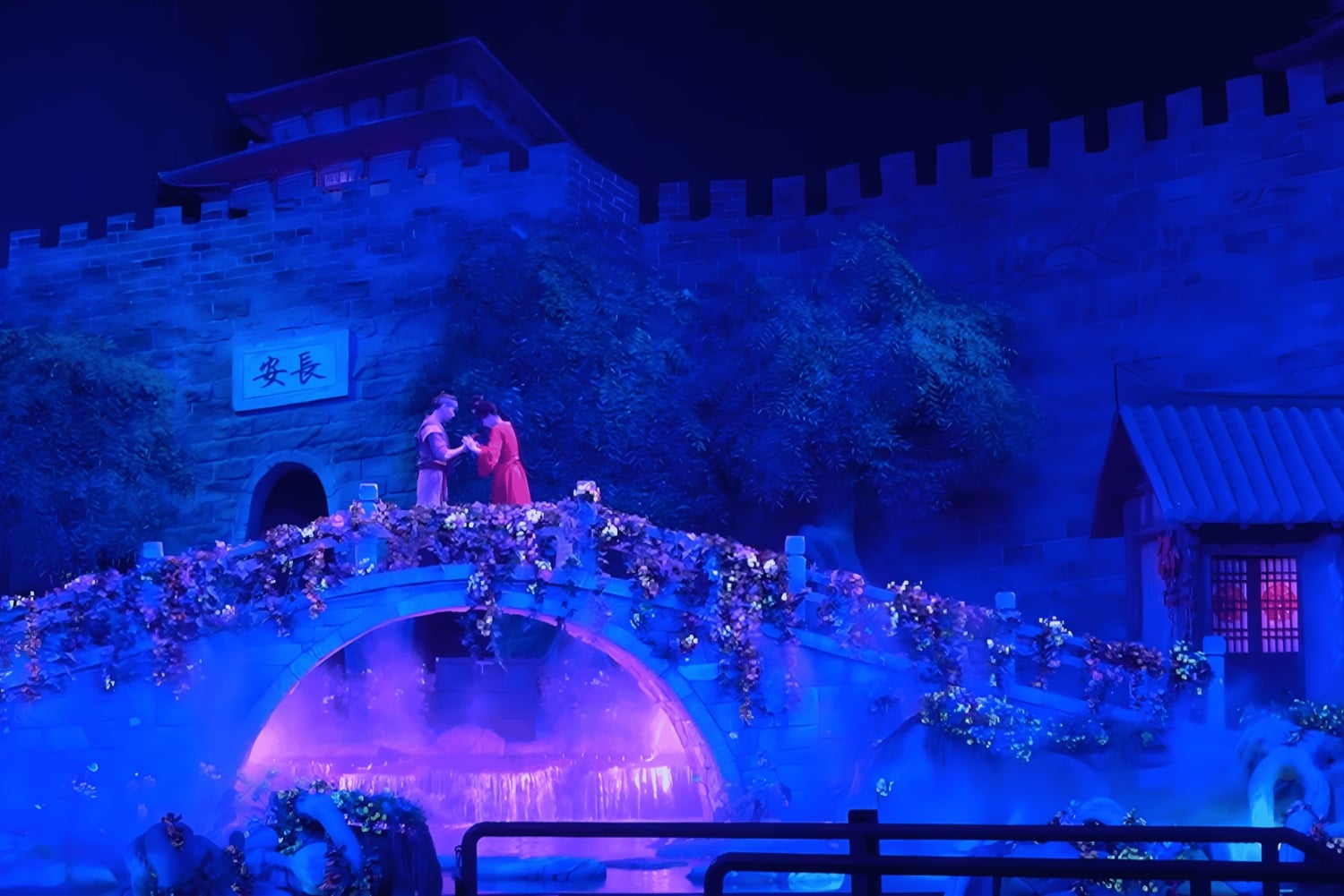 Xian: Biglietto per lo spettacolo 'Amore eterno' o 'Leggenda della campana del cammello'.