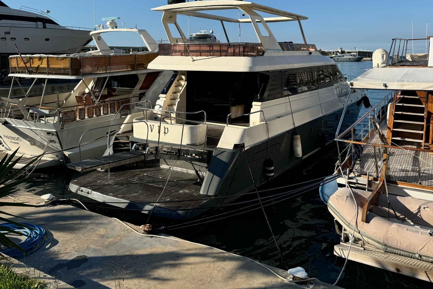 Libanon: vuokraa vene tai jahti, kippari valinnaisena