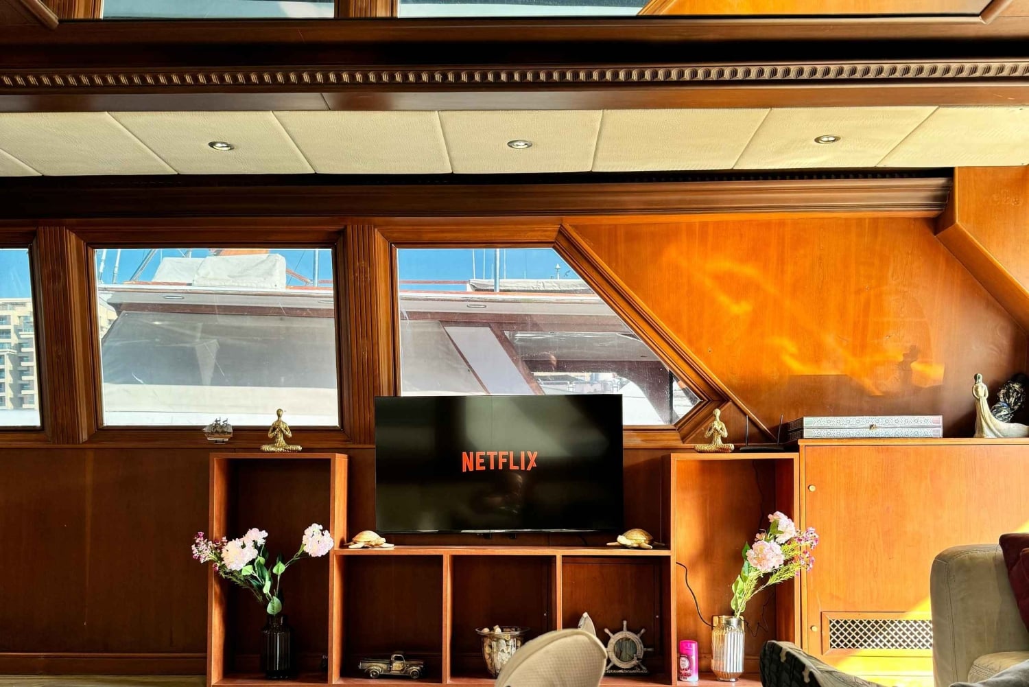 Libanon: vuokraa vene tai jahti, kippari valinnaisena