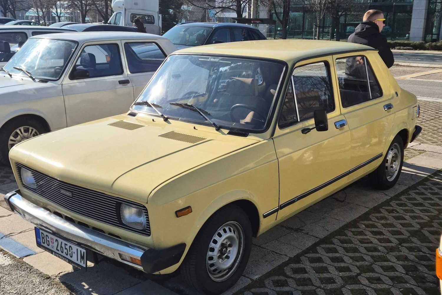 Belgrade : visite de la ville en voiture ancienne