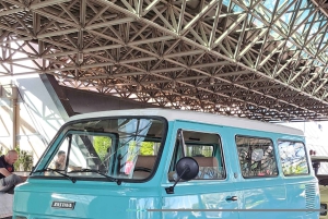 Belgrade : visite de la ville en voiture ancienne