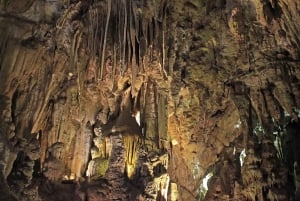 Belgrad: Resava-grottan, Manasija-klostret och Lisine-vattenfallet