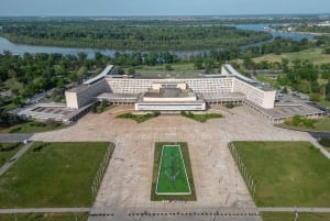 Belgrade: Socialist Brutalist Architecture Private Tour