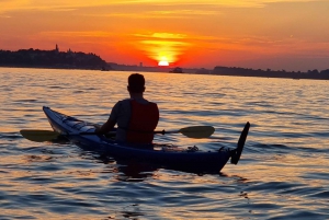 Belgrade: Sunset Kayak Tour