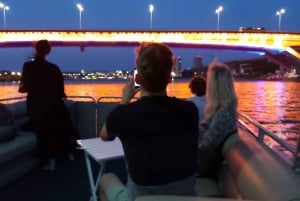 Belgrade: Sunset Sightseeing Cruise with Welcome Drink