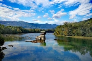 De Belgrade : Parc national de Tara, rivière Drina et maison sur la Drina