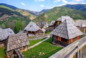 Au départ de Belgrade : Zlatibor, Drvengrad et tour en télécabine