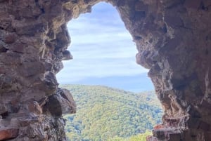 Desde Novi Sad: Excursión a Sremski Karlovci y al Monasterio de Krusedol