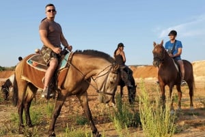 Ridning og vandring på hesteryg - dagstur fra Beograd
