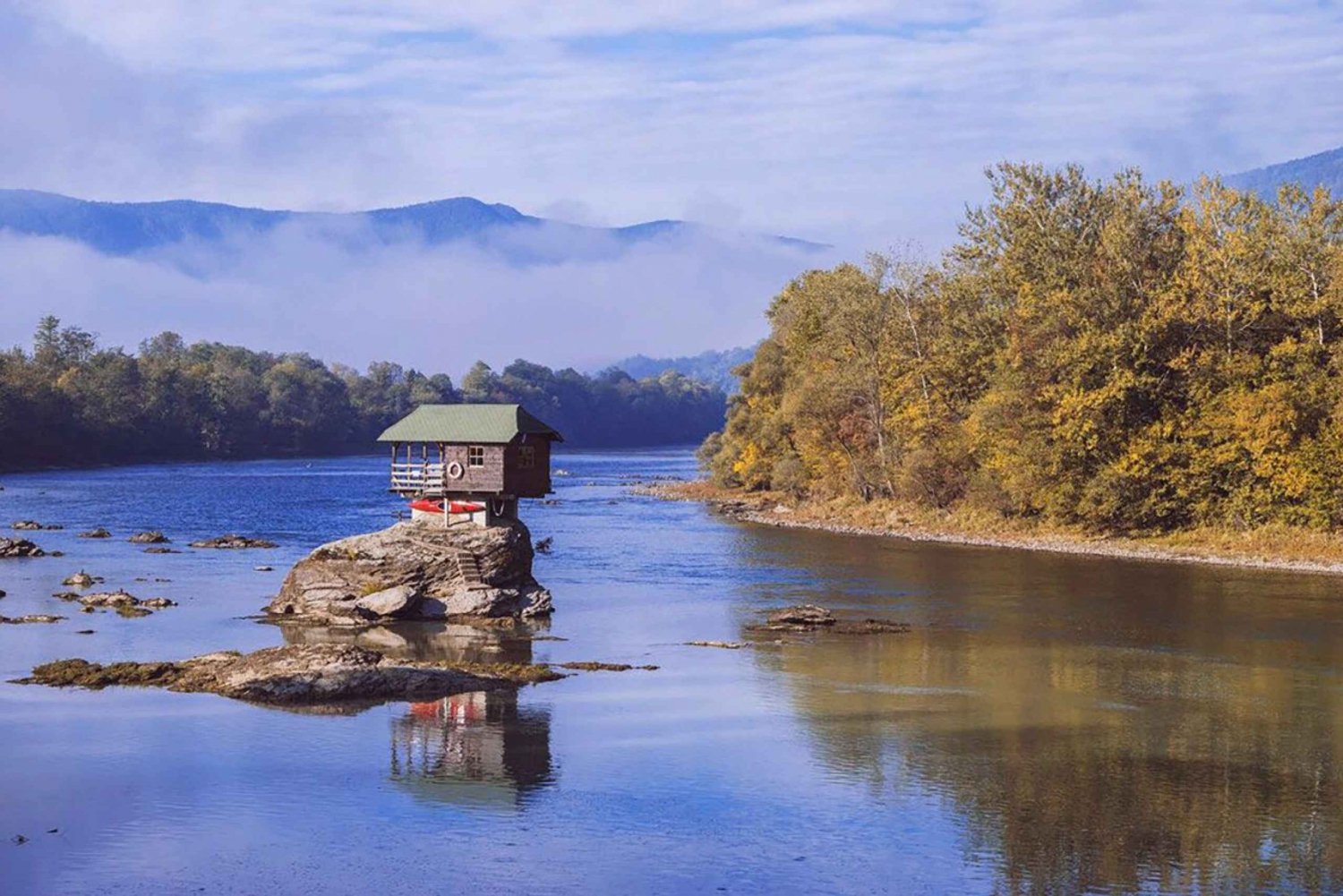 Serbia: Drina River House/Tara National Park Full Day Tour