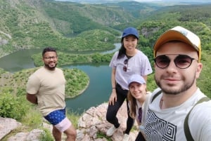 Serbia: Tour del canyon di Uvac con grotta di ghiaccio e giro in barca