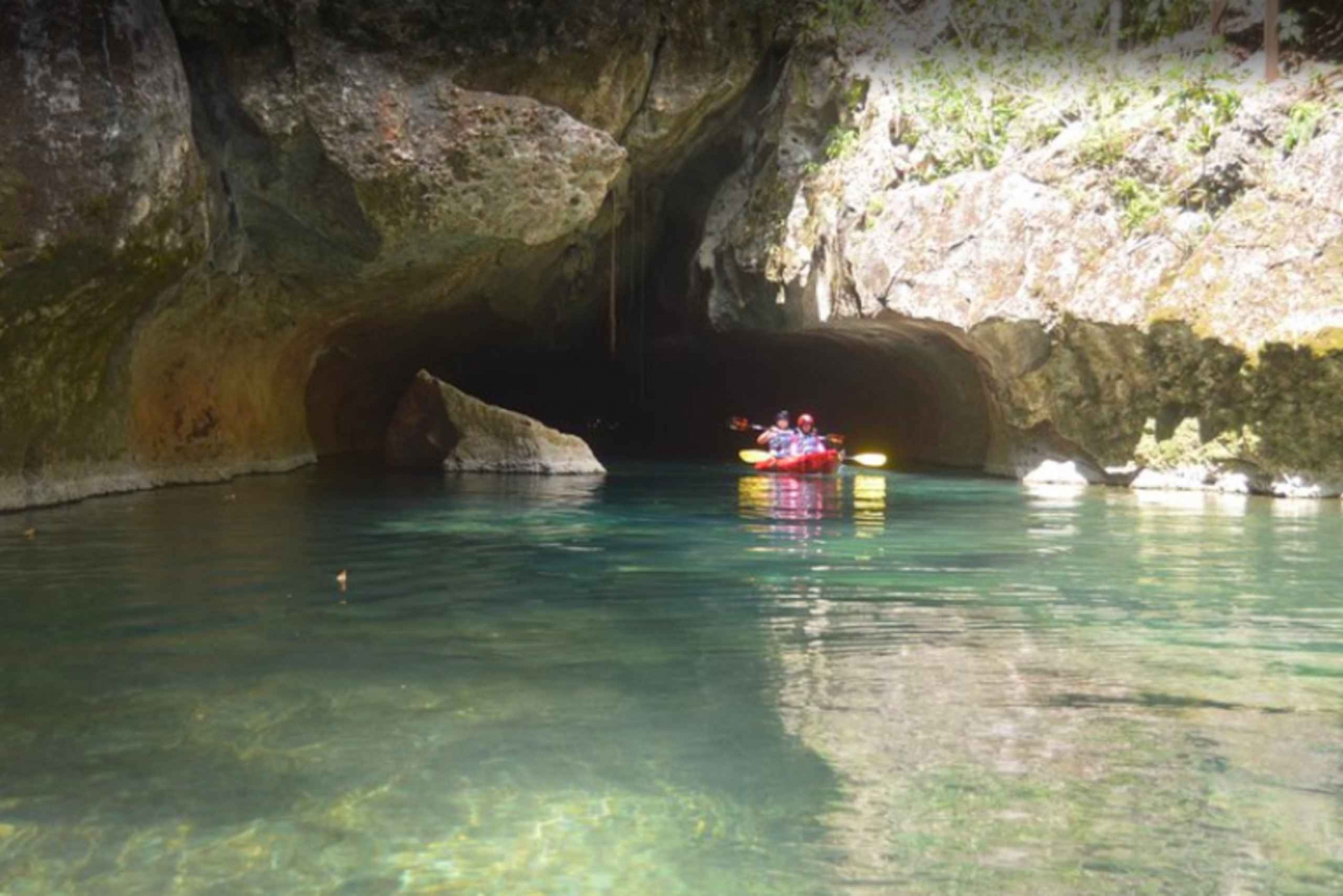 Belize City: 5-Hour Cave Kayaking Tour