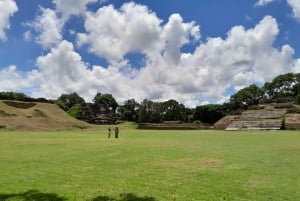 Belize City: Altun Ha Mayan Ruins Tour with Transportation