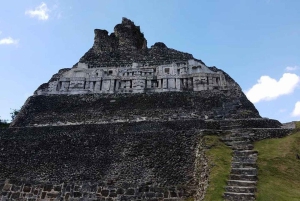 Ciudad de Belice: tubing en una cueva y Xunantunich