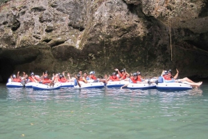 Belize City: Cave Tubing & Zipline with Belizean Lunch