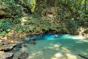 Belize: Mayan Ruins and Inland Blue Hole Tour