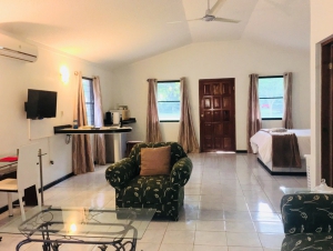 Belize Roaring River Golf  & Accommodations