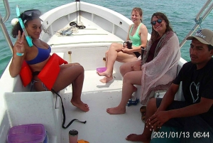 Cayo Caulker: medio día de snorkel y paseo en barco al atardecer
