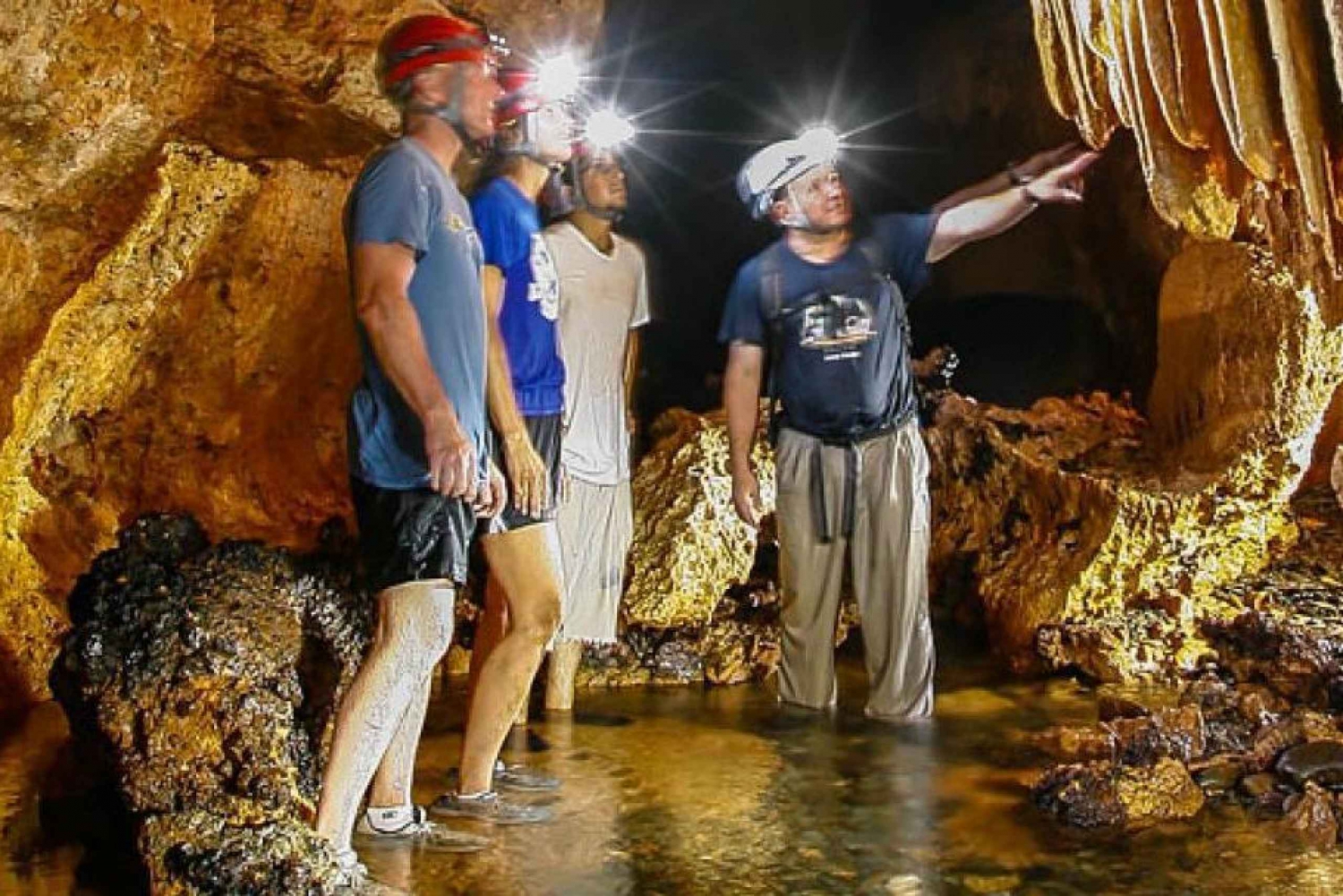 From Belize City: Day Trip to Actun Tunichil Muknal Cave in Belize