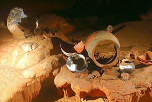 From Belize City: Day Trip to Actun Tunichil Muknal Cave