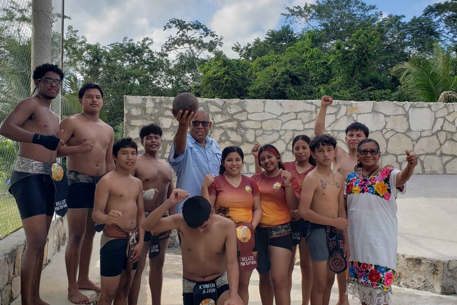 From Belize: Jardin Pachamama Eco Park Guided Tour