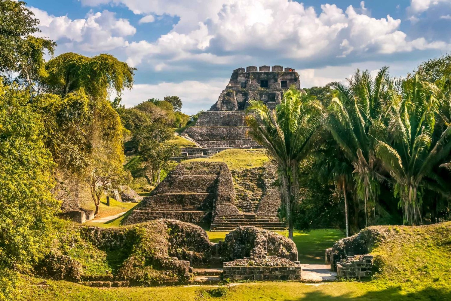 Ascending-Xunantunich-Mayan-Ruins