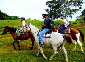 Experience Belize main attraction and activities