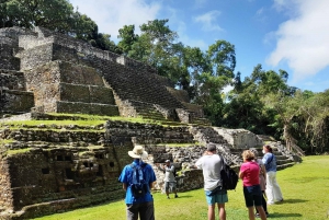 Belize City: Lamanai Mayan Site Tour and Jungle Boat Ride