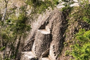 Placencia: Xunantunich Maya Ruin & Blue Hole Tour