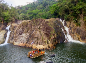 Experience Belize main attraction and activities