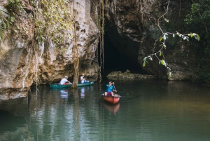 San Ignacio: Aventura de medio día en canoa por cuevas